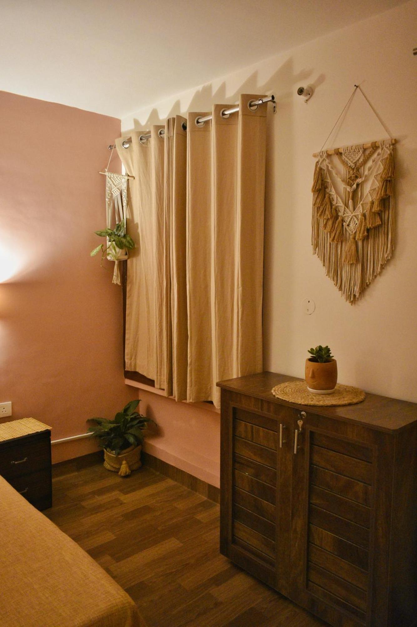 Netflix & Chill Apartment Chandigarh